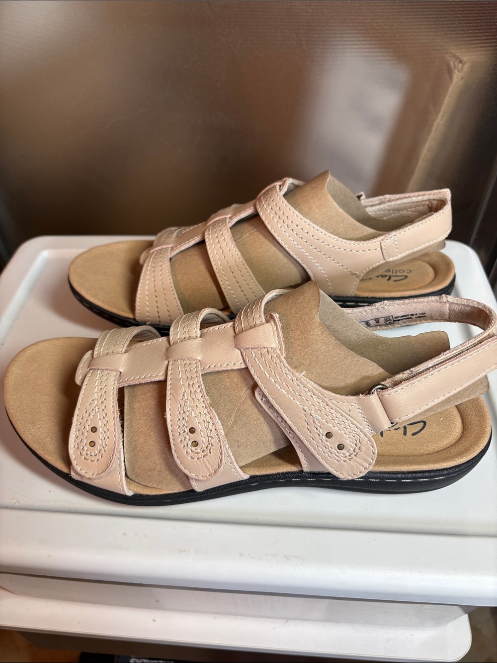 Clarks Women's Strappy Sandal - Pale Pink